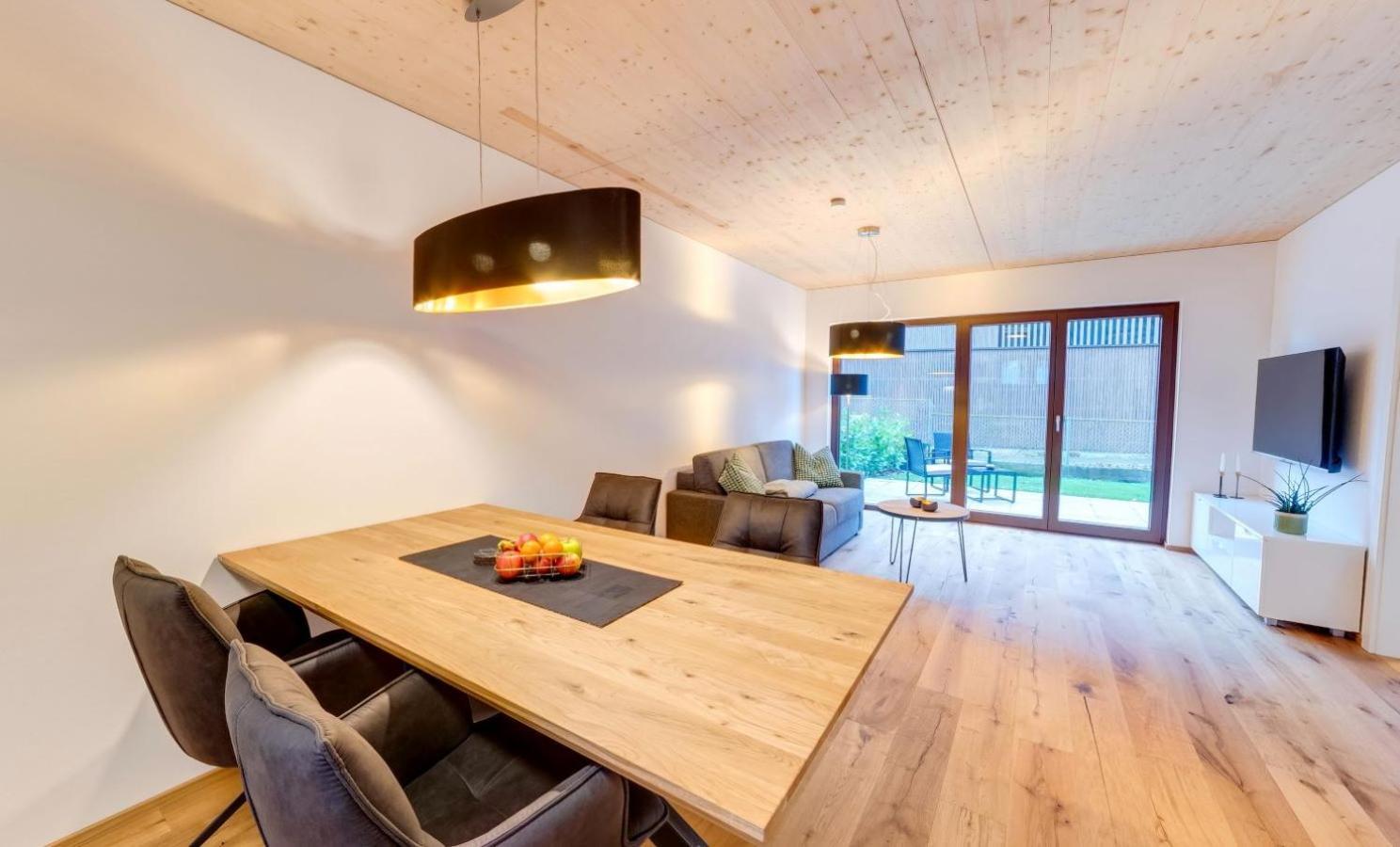 Urban-Apartmenthaus Zwischen Berg Und See Dornbirn Exterior foto